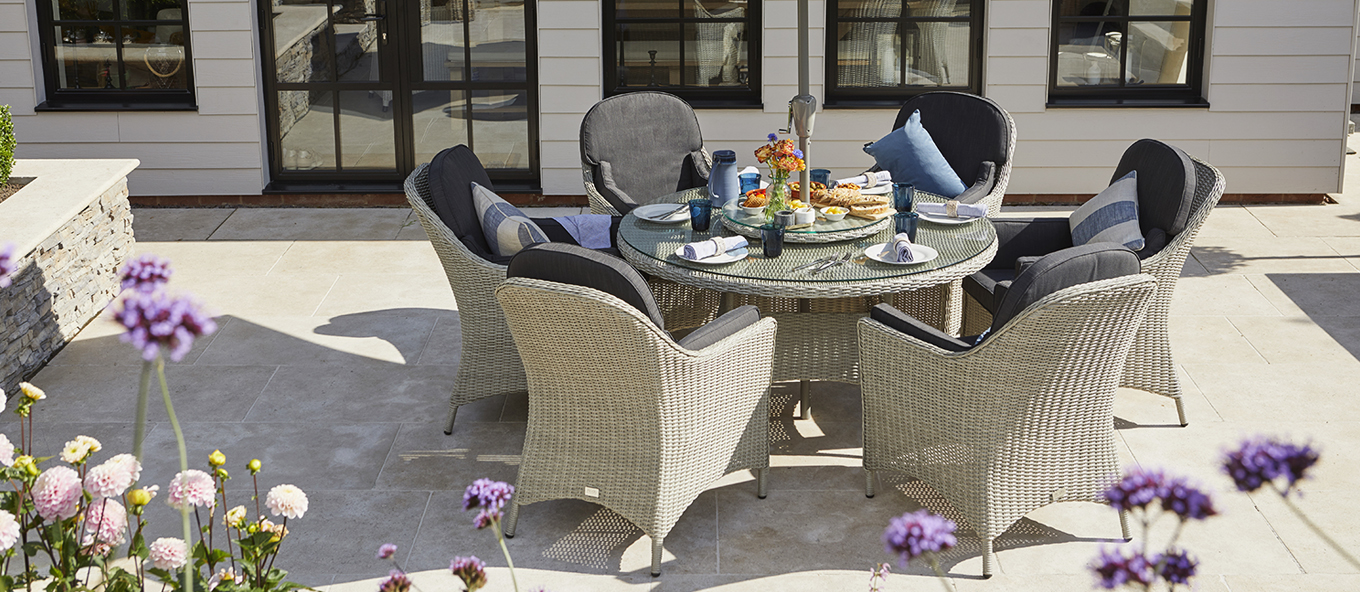 Our Top Picks For Choosing Timeless Garden Furniture 