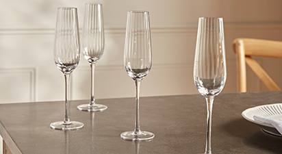 Pack of 4 Ribbed Champagne Glasses
