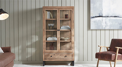 Raven Cabinet