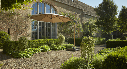 3M Cantilever Parasol - Greige