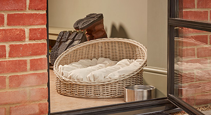 Rattan Round Pet Bed