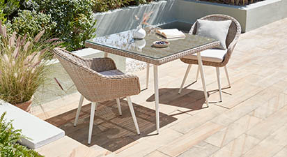 Avebury 2S - 2 Seat Dining Set
