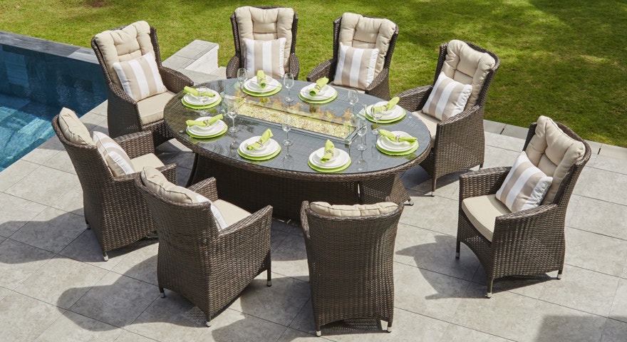 Turnbury 8 Seat Oval Gas Fire Pit Dining Table Set