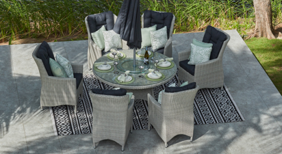 Turnbury 6R - 6 Seat Dining Set