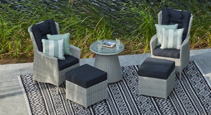Turnbury Bistro Set with Footstools and Side Table