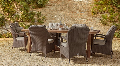 Eton 6W - Eton Dining Chairs & Wooden Table