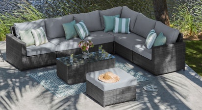 Halo 2A - Extended Corner Sofa with Coffee Table and Pouf