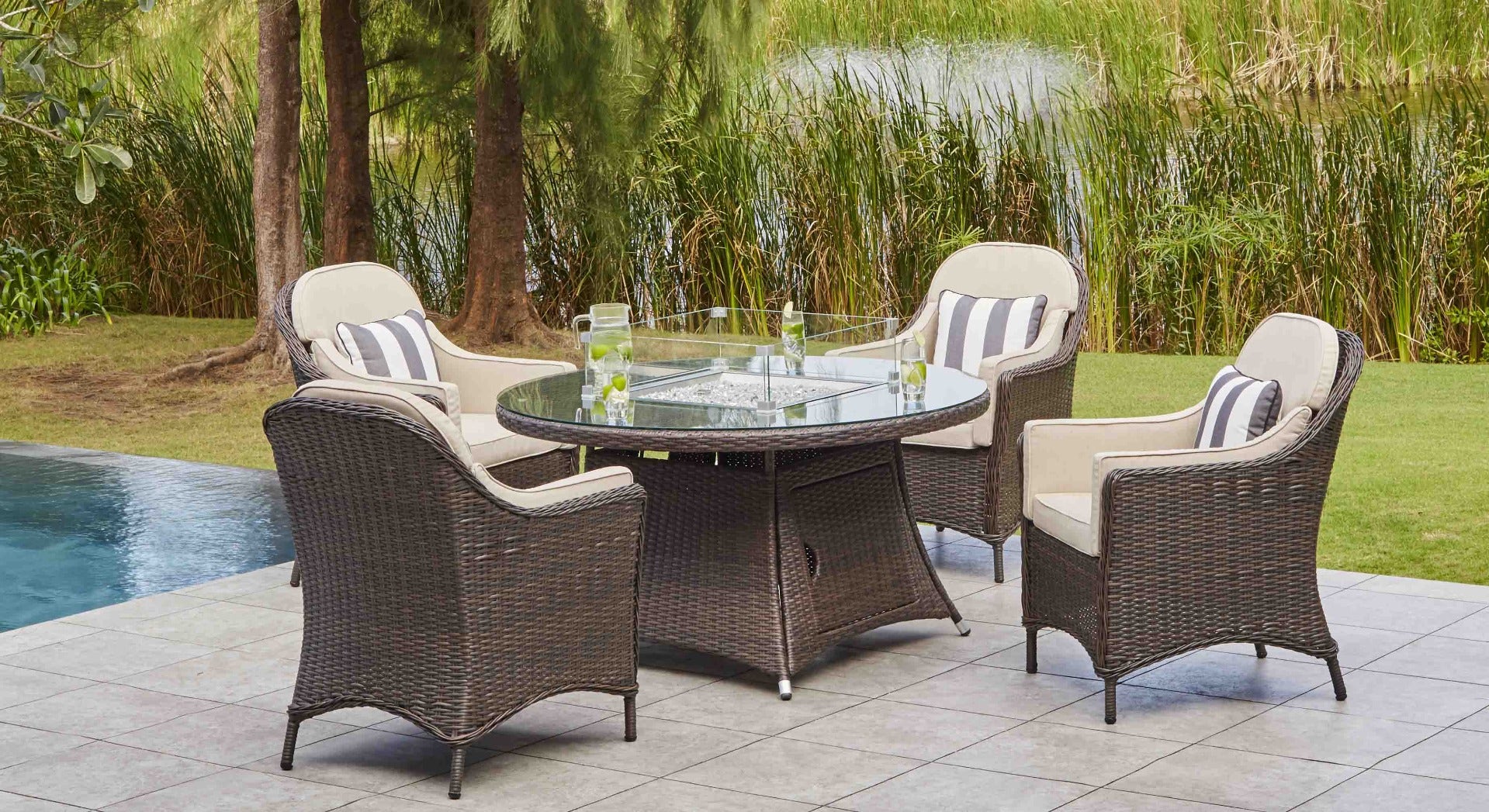 Hampton 4 Seat Dining Table with Gas Fire Pit
