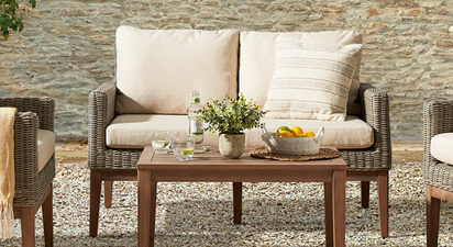 Hayden 10S - 2 Seat Sofa & Coffee Table
