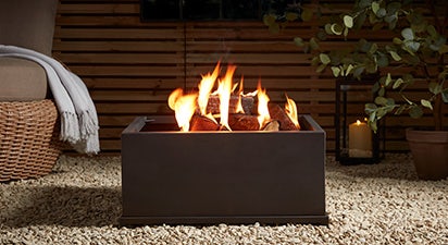 Freestanding Square Fire Pit