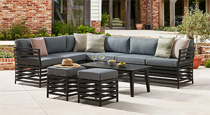 Salone 2B - Extended Corner Sofa with Coffee Table and Footstools