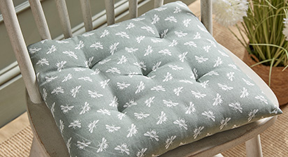 Bee Seat Pad with Ties - Moss