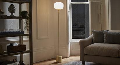 Lyla White Ribbed Glass and Gold Metal Squoval Floor Lamp