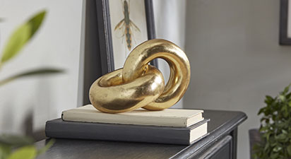 Golden Ring Decoration