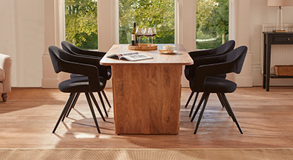 Ellen & Bonnie 4 Seat Dining Set - Black Boucle