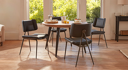 Jackson & Tyler 4 Seat Round Dining Set - Faux Leather Black
