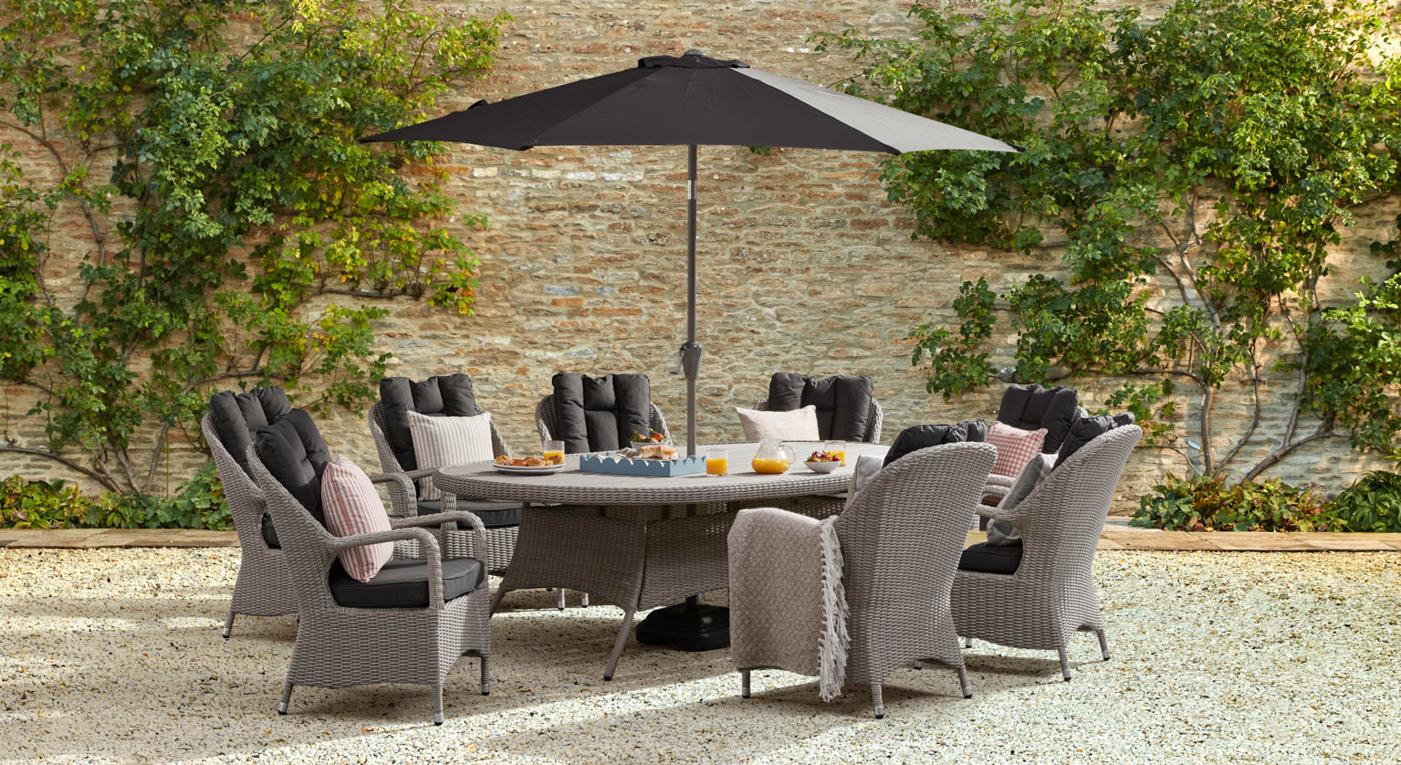 Eton 8O - 8 Seat Oval Dining Set